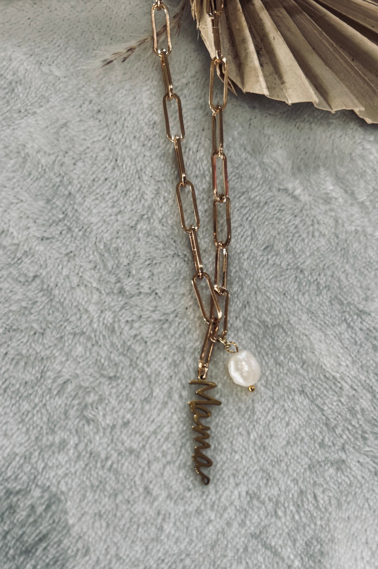 Harvest Pearl Mama Necklace